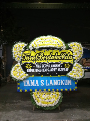 Papan Bunga Duka di Kuantan Mudik